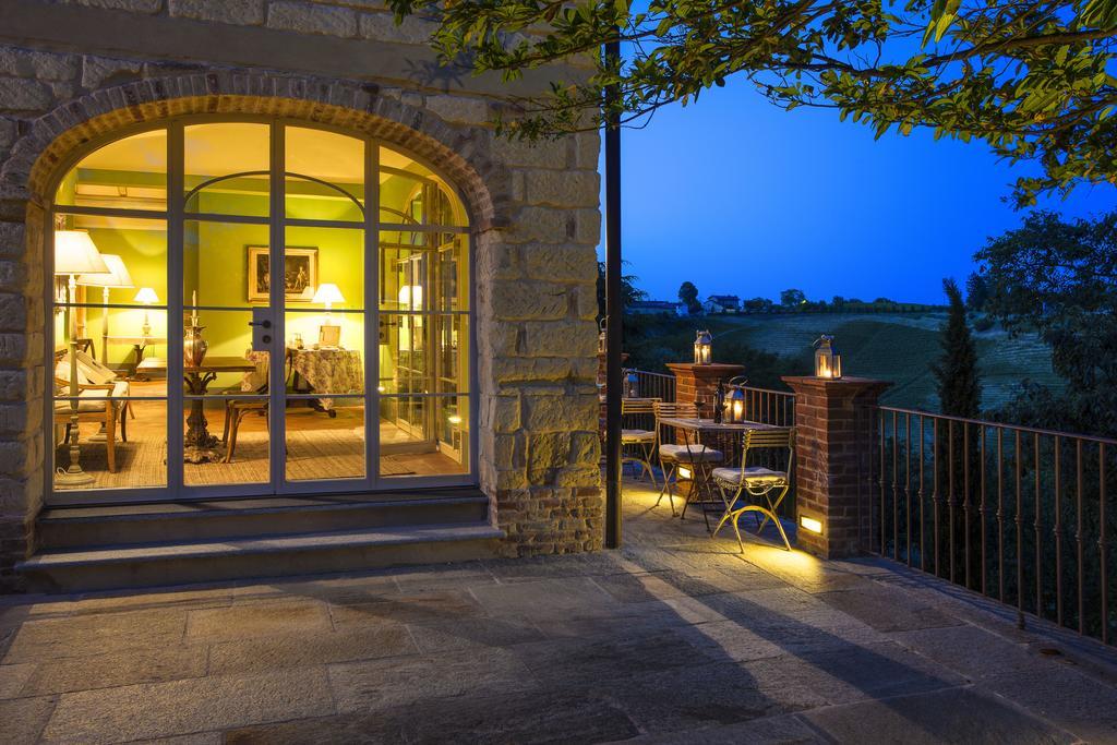 Relais Di Tenuta Santa Caterina B&B Grazzano Badoglio エクステリア 写真