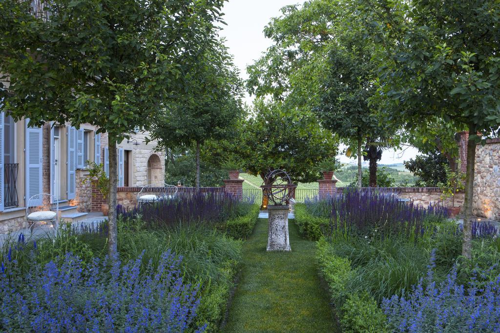 Relais Di Tenuta Santa Caterina B&B Grazzano Badoglio エクステリア 写真